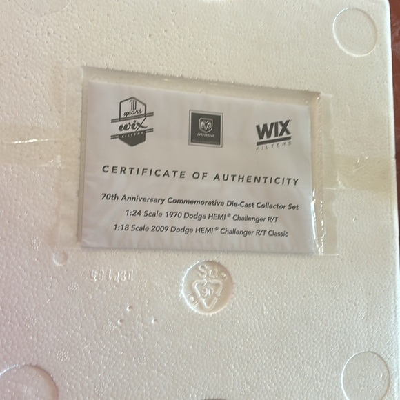 WIX Filters 70th Anniversary Die-Cast Collector Set Brand New - Picture 7 of 7